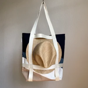 Hut-Tasche blau-hellbraun mit Strohhut